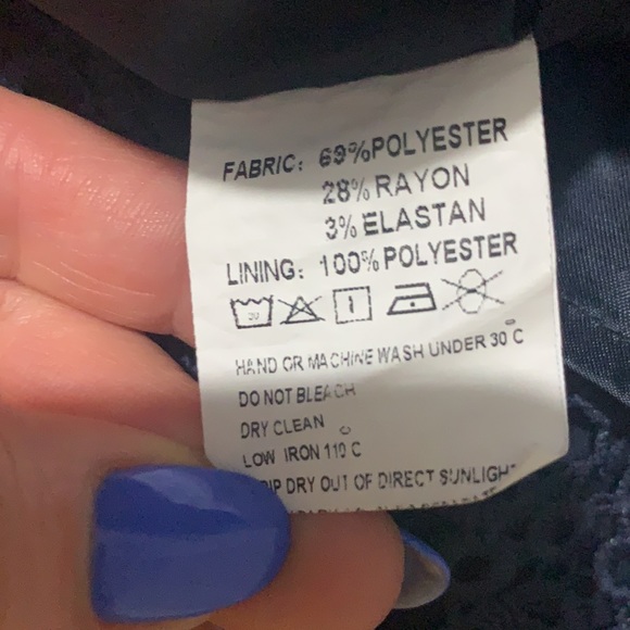 Girls skirt - Picture 3 of 5